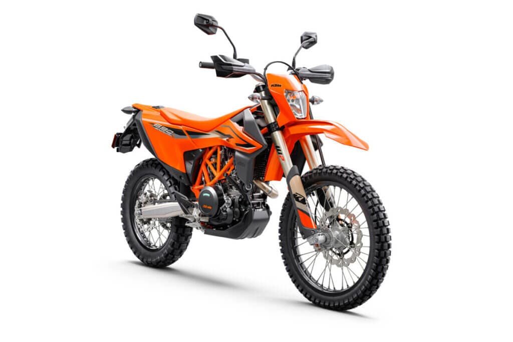 KTM 690 ENDURO R image 3
