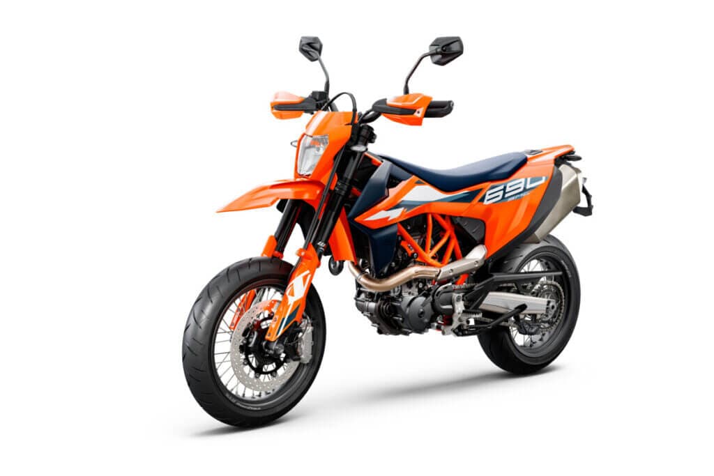 KTM 690 SMC R image 3