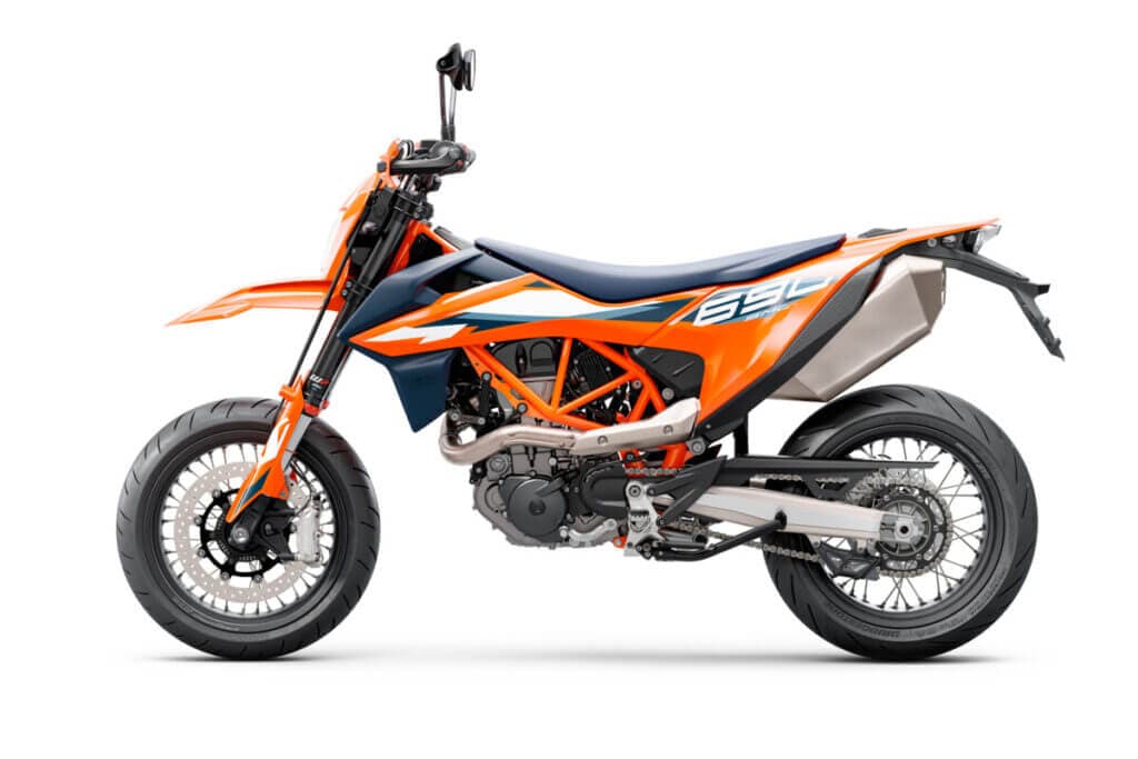 KTM 690 SMC R image 5