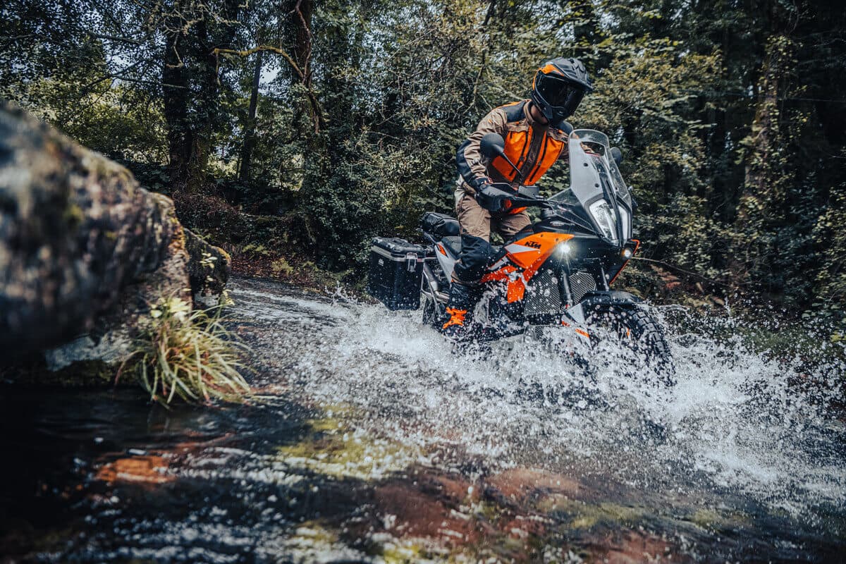 KTM 890 ADVENTURE